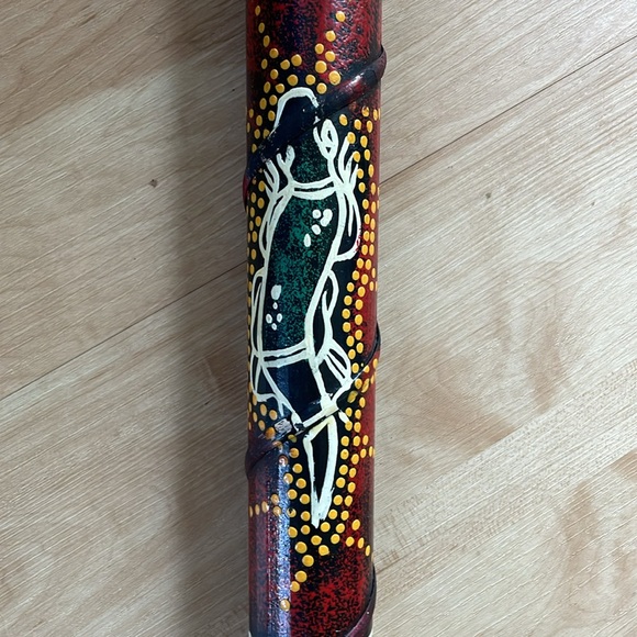 Indonesian rainstick instrument small Wood handpainted - Picture 5 of 7